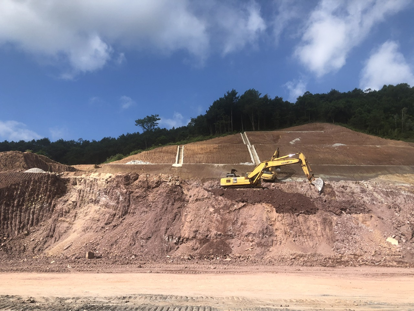 con-dien-co-phieu-khoang-san