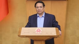 Thủ tướng: Kiểm soát chặt tín dụng vào bất động sản