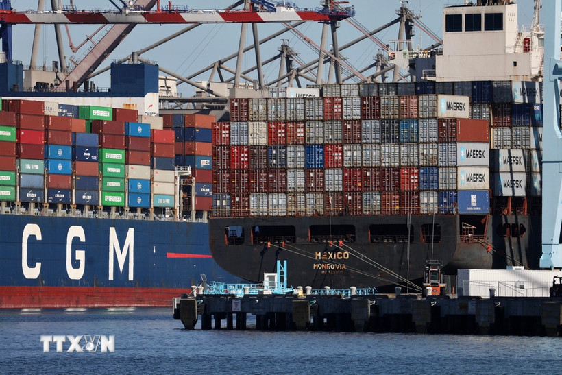 thue-hai-quan-my-lan-dau-tien-vuot-100-ty-usd-trong-mot-nam-tai-khoa