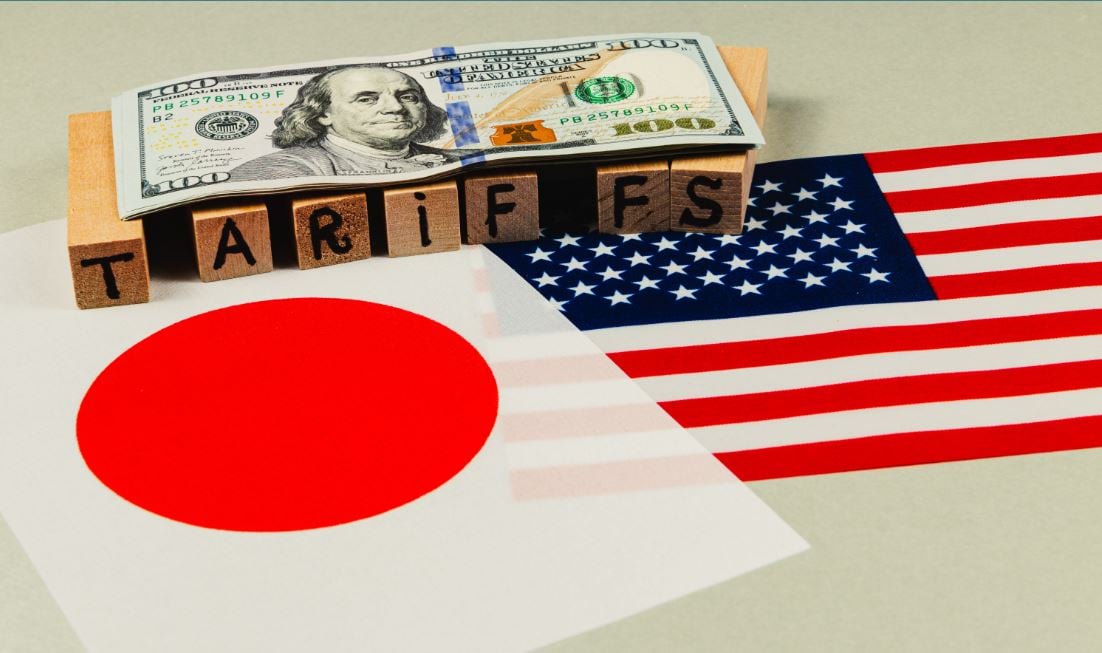 nhat-ban-chao-dao-do-cu-danh-truc-dien-tu-thue-quan-my