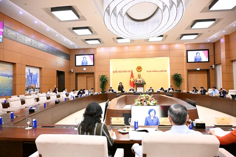 Thống nhất trình Quốc hội sửa ngay một số chính sách thuế