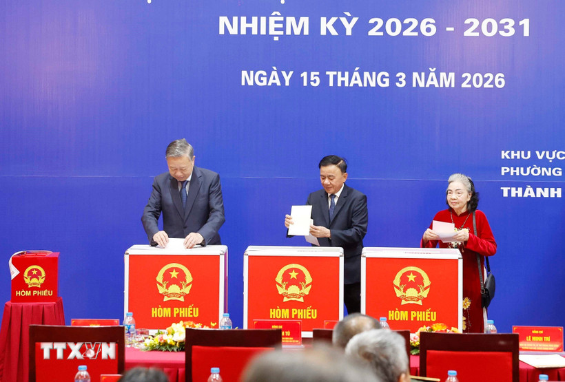 kien-toan-bo-may-thuc-day-cai-cach-nen-tang-cho-chu-ky-tang-truong-moi