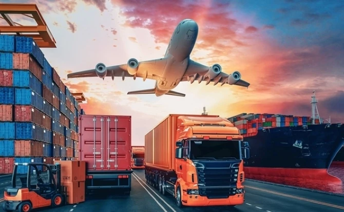 logistics-dat-do-vi-ha-tang-thieu-dong-bo-thu-tuc-keo-dai