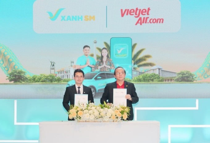 xanh vietjet.jpg