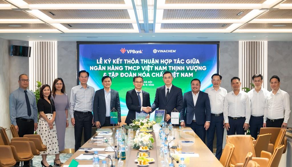 vpbank-va-vinachem-hop-tac-toan-dien-huong-toi-tai-tro-chuoi-gia-tri