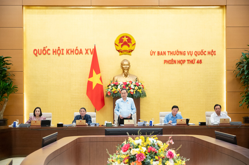 chu-tich-quoc-hoi-thong-qua-luat-duong-sat-sua-doi-som-thay-vi-nghi-quyet-dac-thu1748914889.jpg