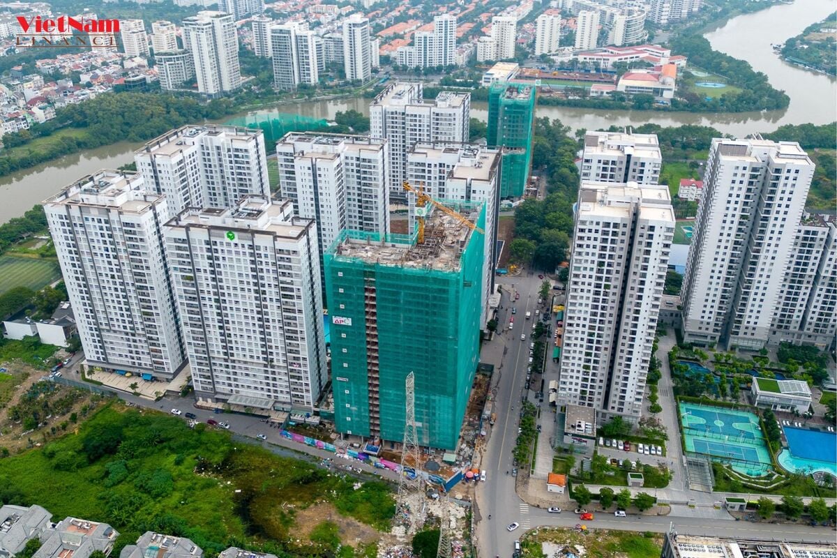 gia-nha-tiep-tuc-neo-o-muc-cao-khong-tuong