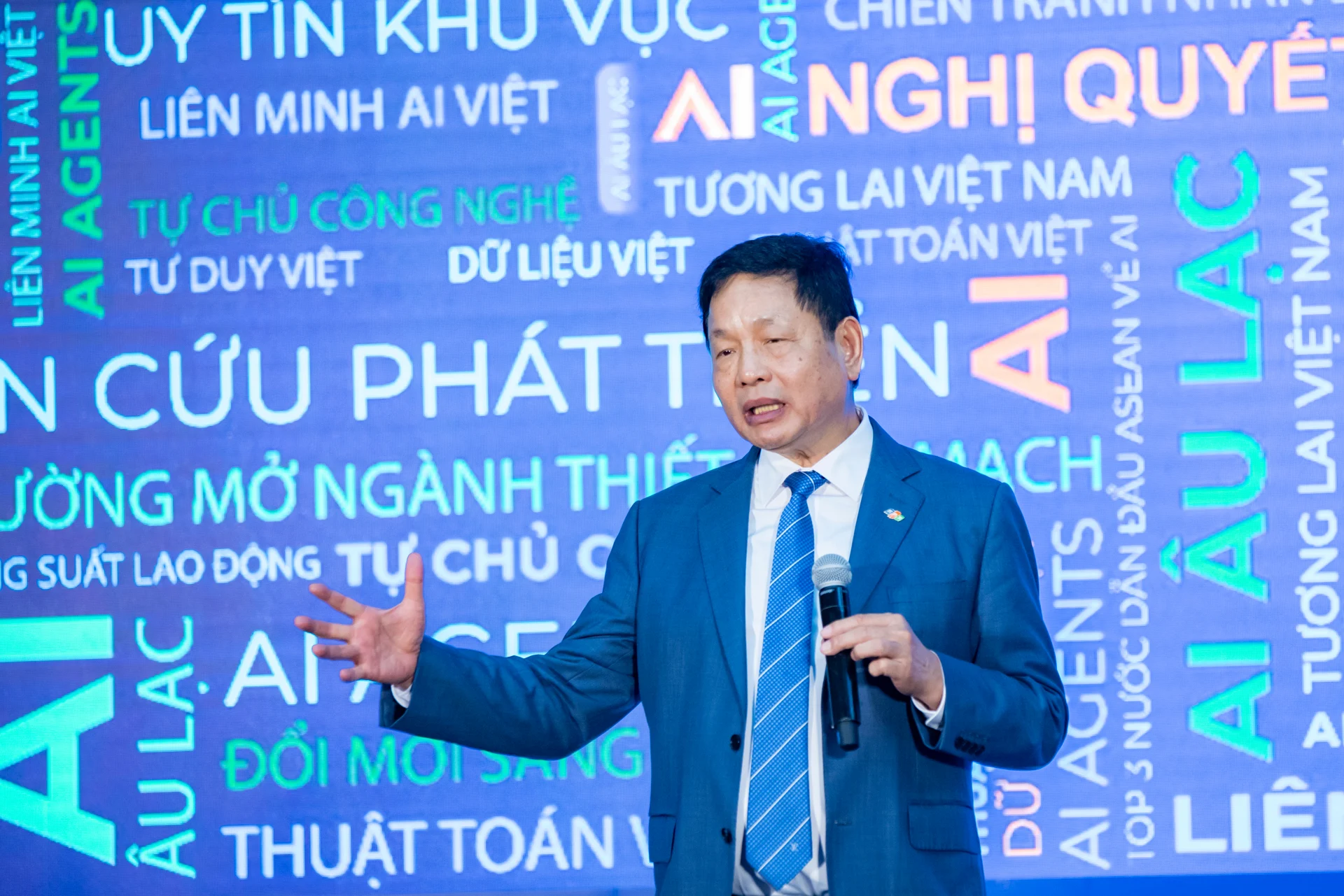 gap-go-thu-tu-ong-truong-gia-binh-se-phat-trien-cac-mo-hinh-ai-made-in-viet-nam