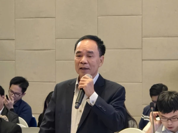 Cú sốc kép và phép thử an ninh năng lượng