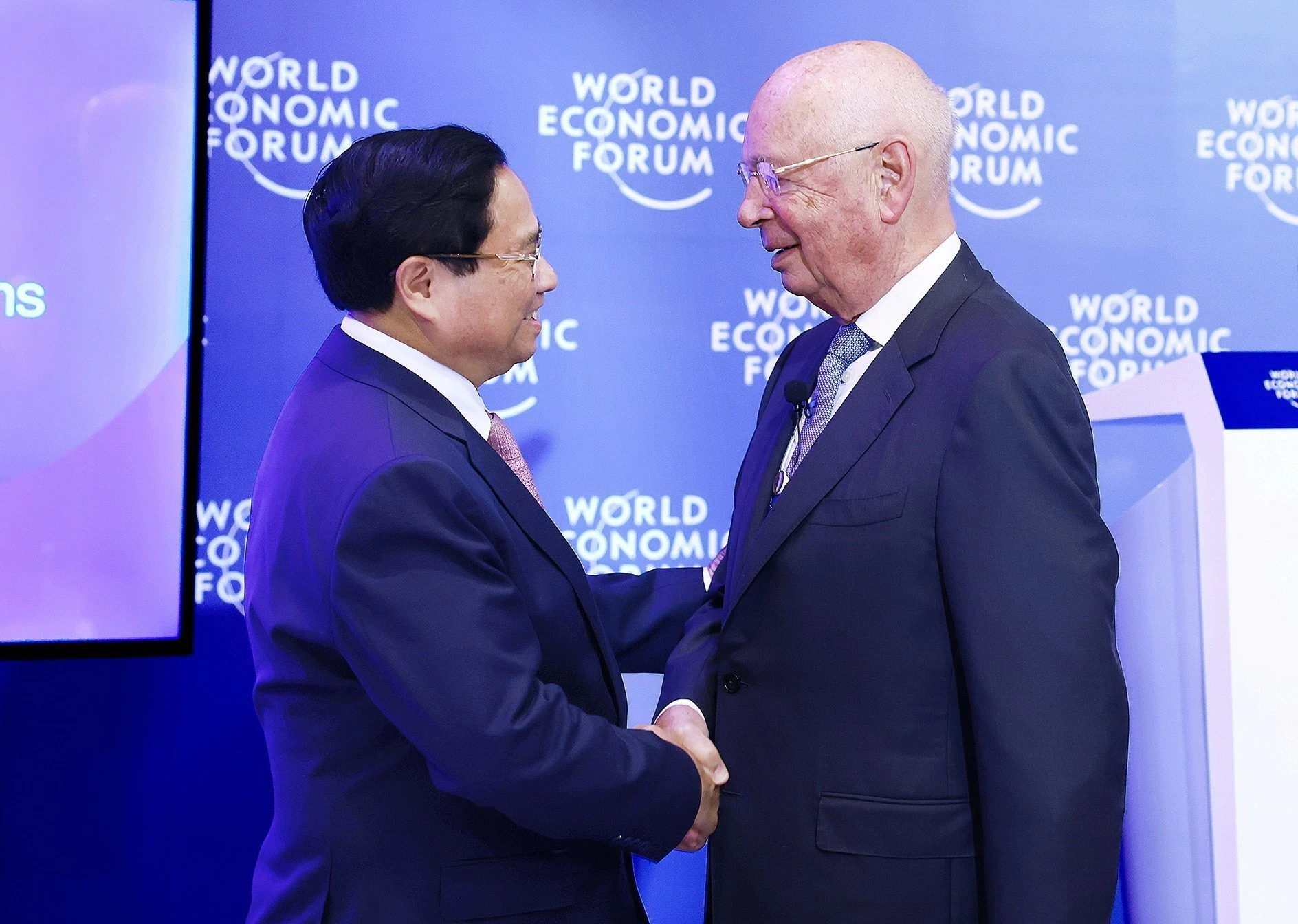 vietnam-wef-10.webp