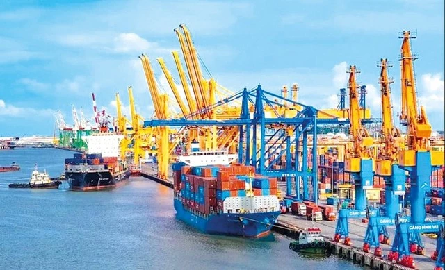 Áp lực lớn cho xuất nhập khẩu năm 2026