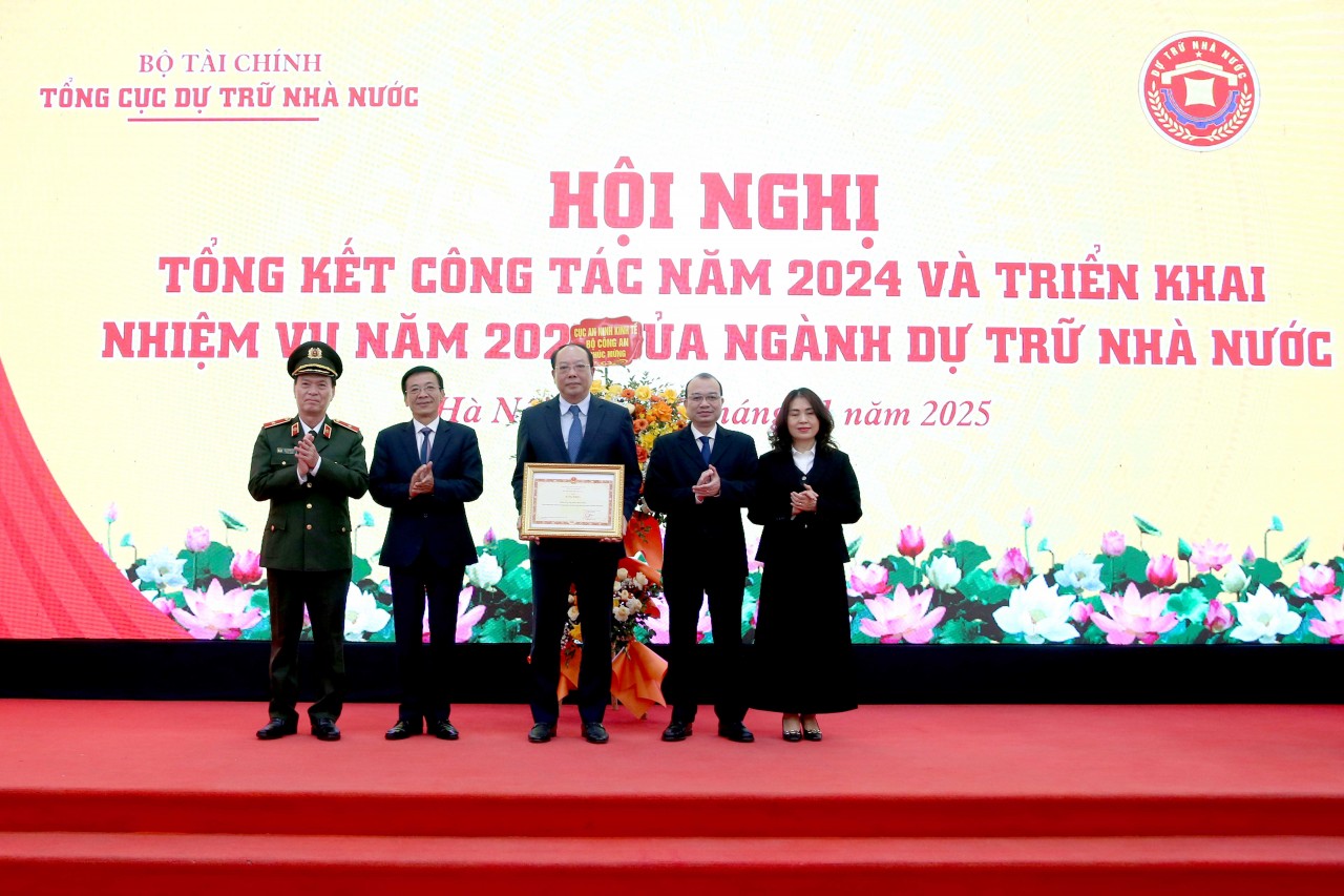 xay-dung-he-thong-du-tru-nha-nuoc-chuyen-nghiep-tinh-gon-hieu-qua