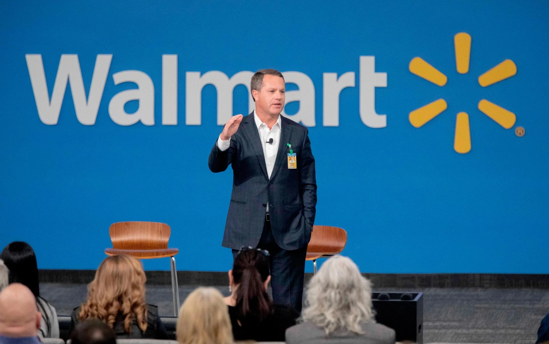 walmart-40-cuoc-lot-xac-toan-dien-cua-ong-trum-ban-le-my