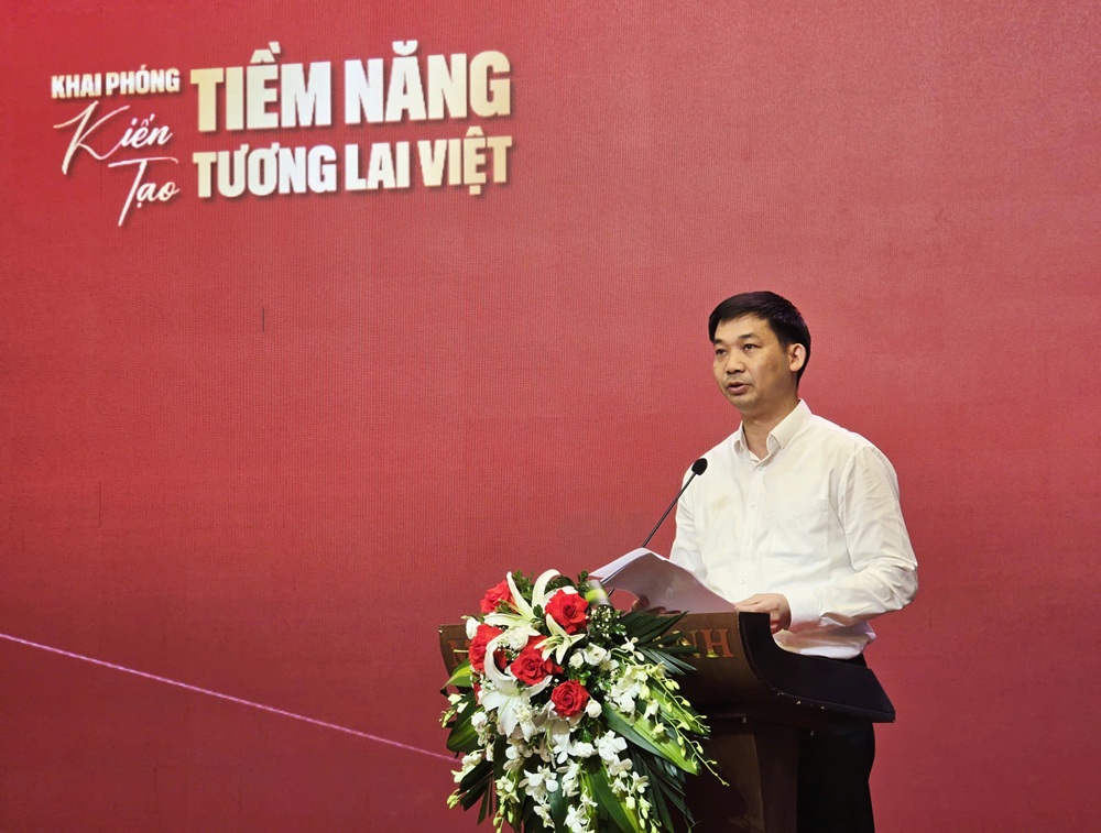 Ong_Nguyn_Vn_Cong_Pho_Ch_tch_UBND_tnh_Qung_Ninh_phat_biu_ti_din_an.jpg