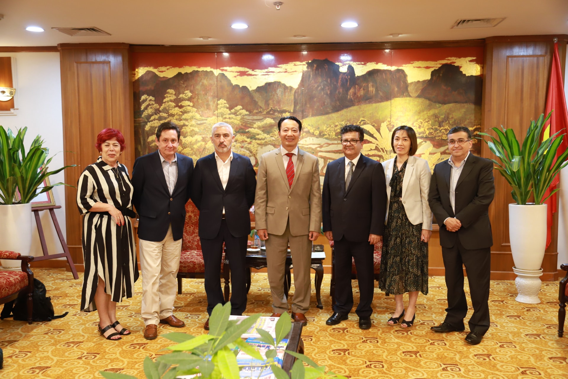 vcci-va-chile-thuc-day-hop-tac-nganh-nong-nghiep