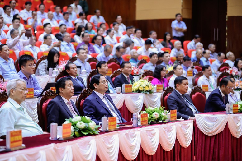 Kết nối đầu tư, nâng tầm doanh nghiệp: Vĩnh Long tạo xung lực mới cho tăng trưởng
