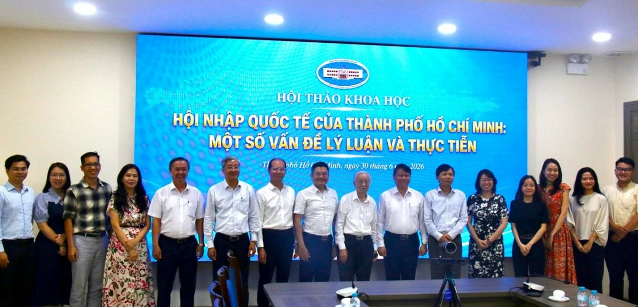 tu-wto-den-ky-nguyen-moi-thanh-pho-ho-chi-minh-dinh-hinh-con-duong-hoi-nhap-quoc-te