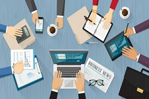 bao-chi-truyen-thong-giai-cuu-niem-tin-giua-con-bao-hang-gia