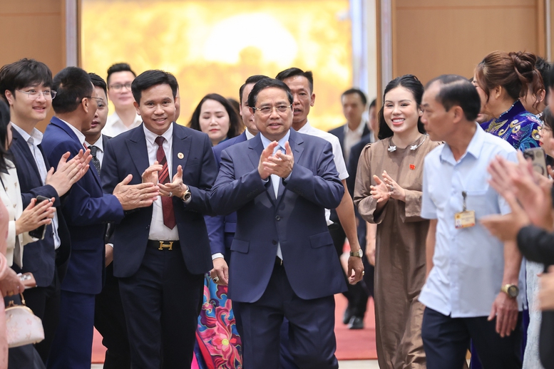 tang-toc-khoi-nghiep-doanh-nghiep-tro-thanh-tru-cot-tang-truong