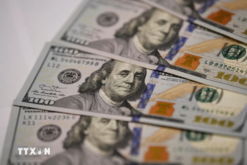 dong-usd-neo-gan-muc-thap-nhat-trong-3-nam