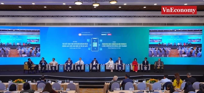 Thanh toán xuyên biên giới: 'Hạ tầng mềm' mở rộng không gian bán lẻ và kích cầu du lịch