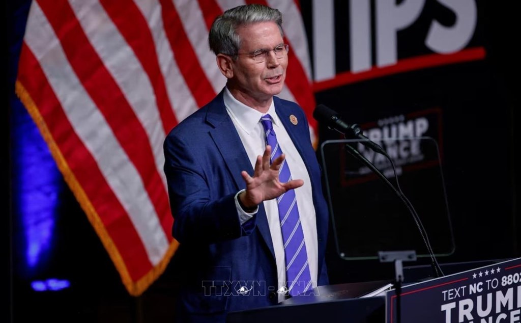 fed-doc-lap-nhung-nhieu-sai-lam-bo-truong-tai-chinh-my-len-tieng-giua-tranh-cai