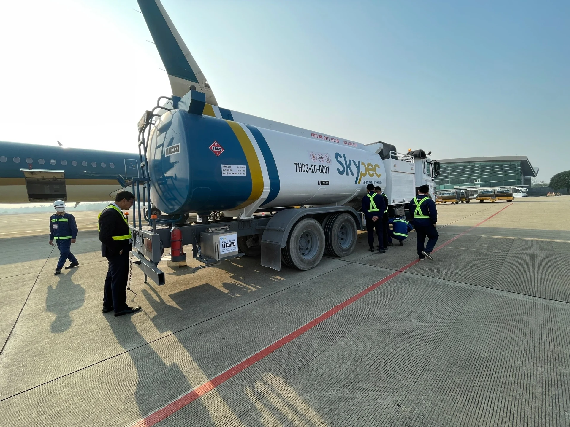 chi-phi-hang-khong-se-doi-len-60-70-vi-gia-nhien-lieu-tang-cao