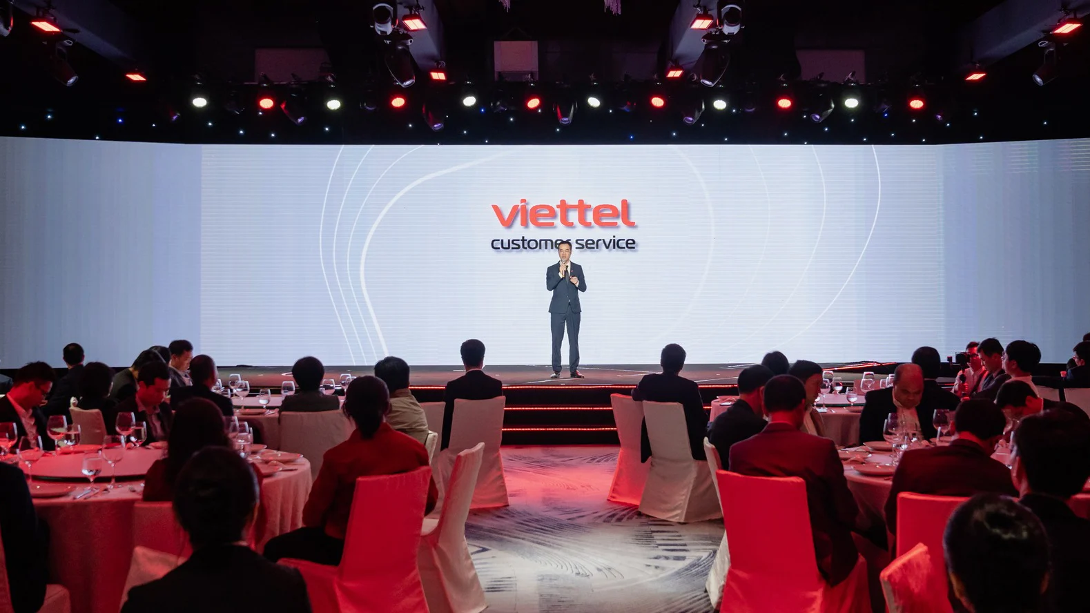 Viettel lập công ty mới 'tham chiến' thị trường 650 tỷ USD