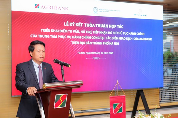 Agribank hợp tác triển khai mô hình dịch vụ công tại điểm giao dịch của ngân hàng