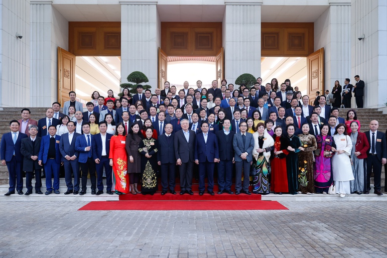 tong-thuat-hoi-nghi-thuong-truc-chinh-phu-lam-viec-voi-cac-doanh-nghiep-nho-va-vua-viet-nam