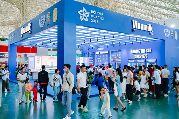 vinamilk-lan-toa-gia-tri-thuong-hieu-viet-tai-hoi-cho-mua-thu-2025