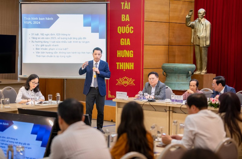 thu-tuc-luong-xanh-co-mat-trong-diem-sang-cua-dong-chay-phap-luat-kinh-doanh