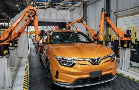 Ưu đãi thuế tiêu thụ đặc biệt với xe điện giúp giảm chi phí bảo vệ môi trường, nâng cao sức khỏe người dân