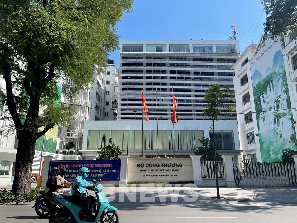 bo-cong-thuong-lay-y-kien-du-thao-nghi-dinh-moi-ve-kinh-doanh-ruou