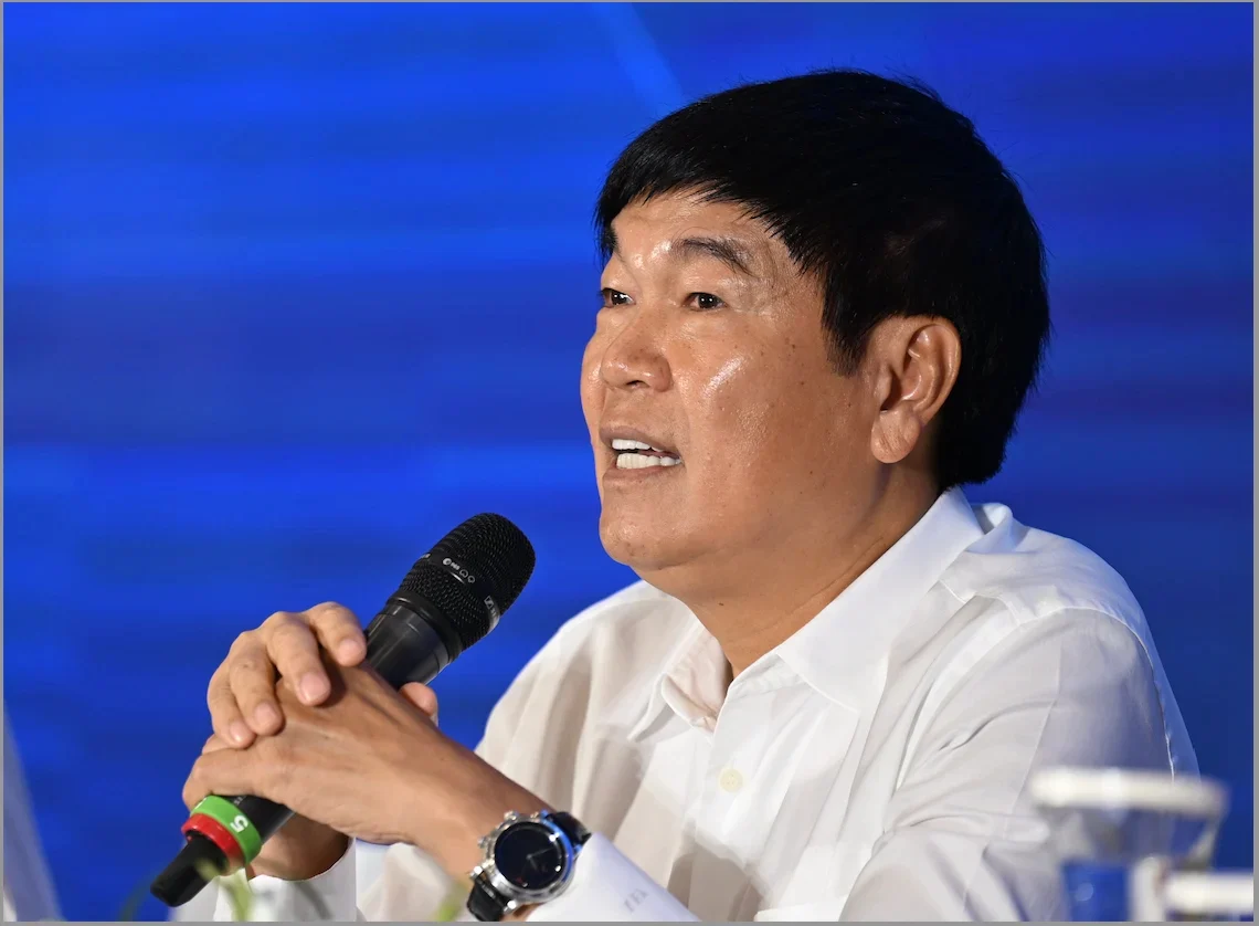 hoa-phat-san-quang-chau-phi-vingroup-do-ty-khoi-cat-lan-bien-can-gio