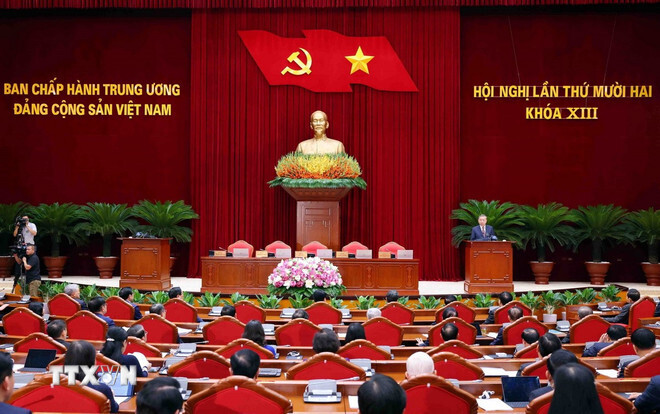 hoi-nghi-trung-uong-12-dinh-huong-lon-cho-dai-hoi-xiv-va-phat-trien-dat-nuoc