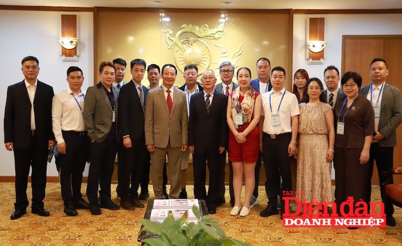 thuc-day-hop-tac-doanh-nghiep-viet-nam-tinh-quang-dong