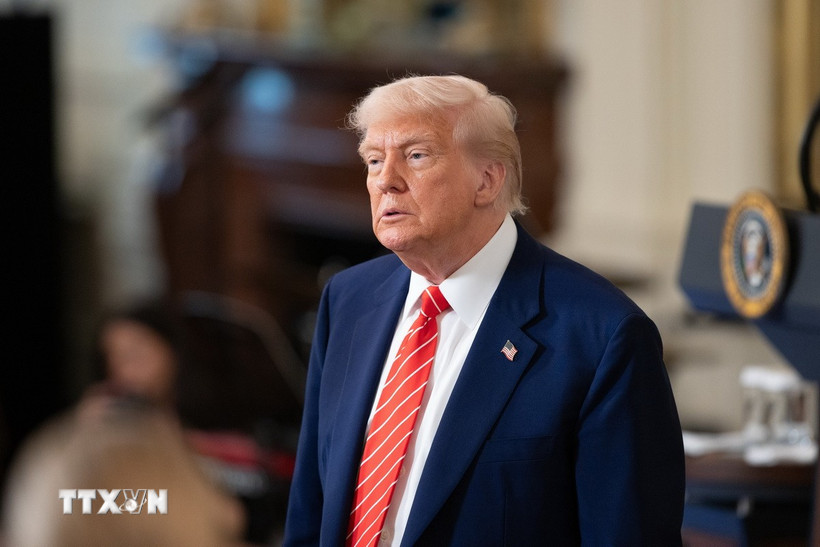 tong-thong-my-tiep-tuc-cong-bo-muc-thue-quan-doi-voi-6-quoc-gia