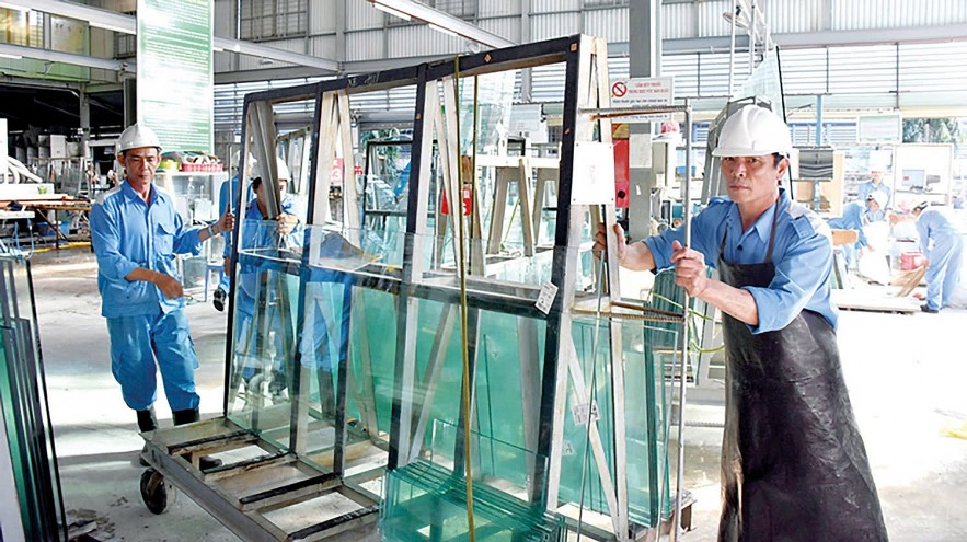 Tăng sức bật cho kinh tế tư nhân từ hỗ trợ lãi suất 2% cùng ưu tiên vốn tín dụng