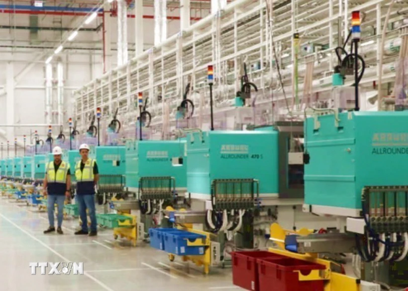 Chuyển đổi xanh và phát triển công nghiệp công nghệ cao vì tương lai