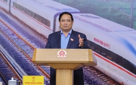 thu-tuong-chu-dong-tich-cuc-thuc-day-cac-du-an-duong-sat-va-chuyen-giao-phat-trien-cong-nghe