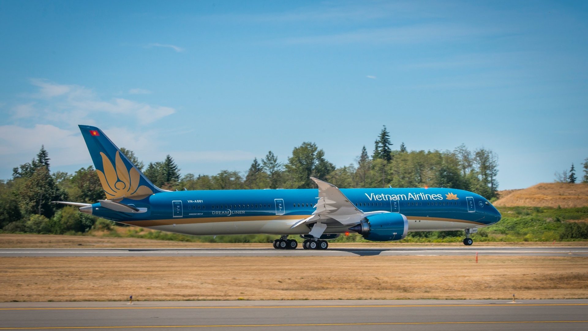 vietnam-airlines-sap-mua-them-30-may-bay-than-rong-tri-gia-10-ty-usd