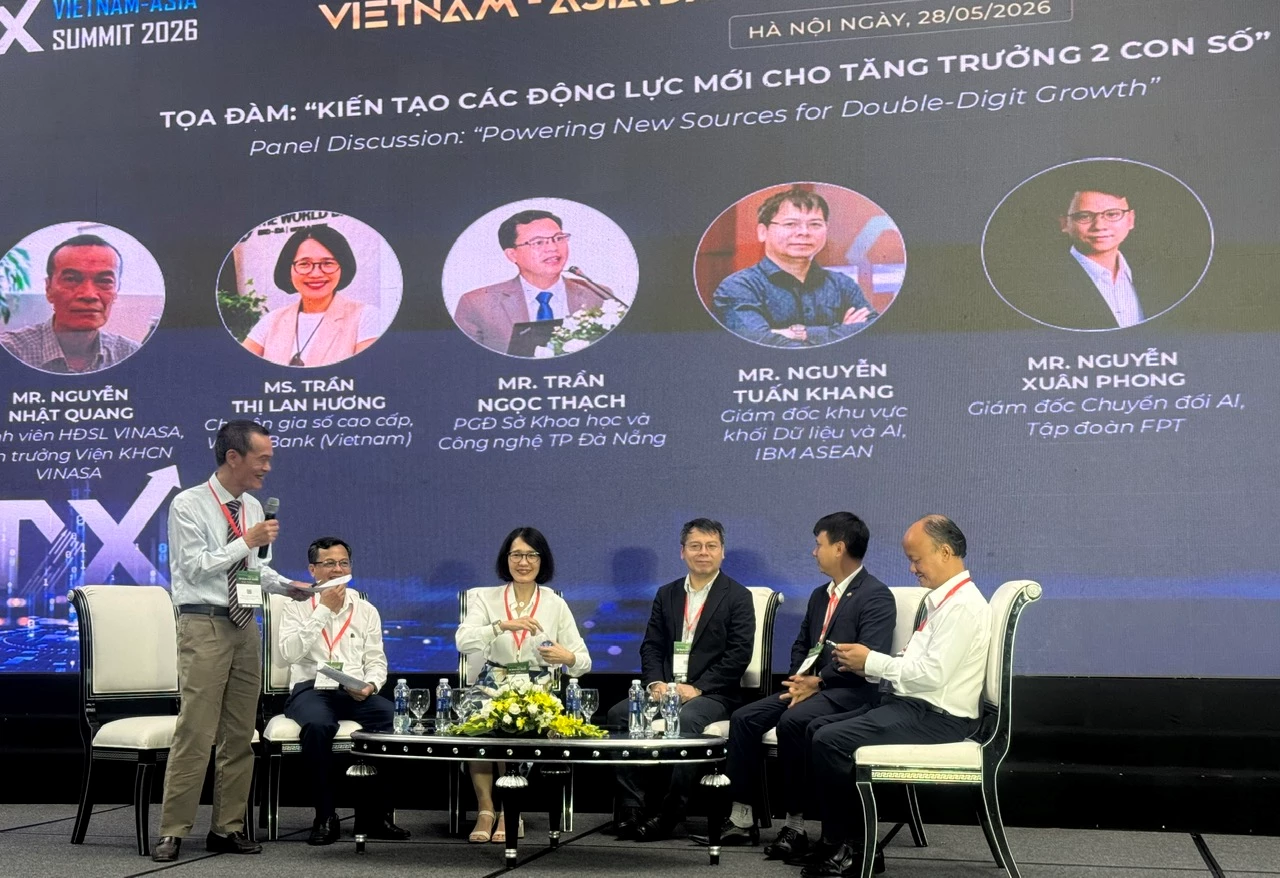 doanh-nghiep-cong-nghe-viet-tien-ra-bien-lon-hay-lam-chu-san-nha