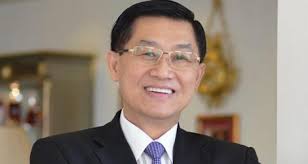 de-xuat-phong-tang-anh-hung-lao-dong-cho-ong-johnathan-hanh-nguyen