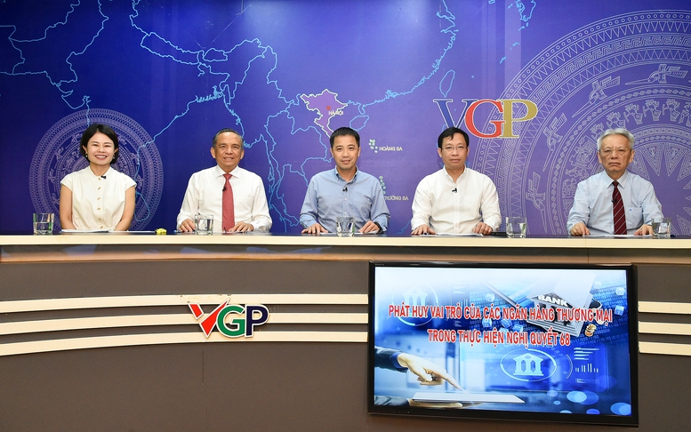 nghi-quyet-68-don-bay-giup-ngan-hang-dong-hanh-cung-kinh-te-tu-nhan