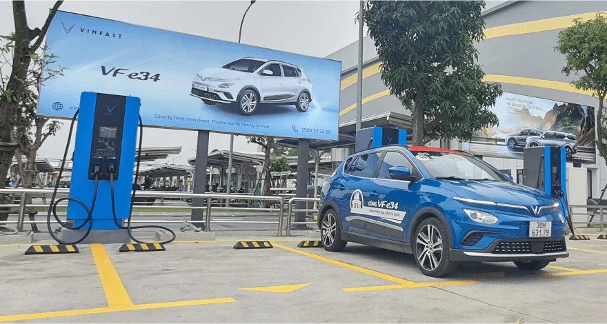 nguoc-dong-thoi-cuoc-nhom-doanh-nghiep-nao-huong-loi-tu-gia-nhien-lieu-tang