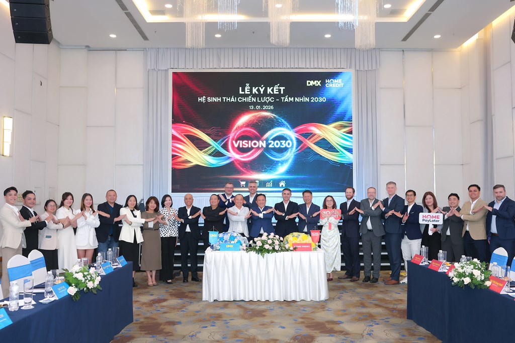 home-credit-va-mwg-ky-ket-hop-tac-xay-dung-he-sinh-thai-tai-chinh-toan-dien