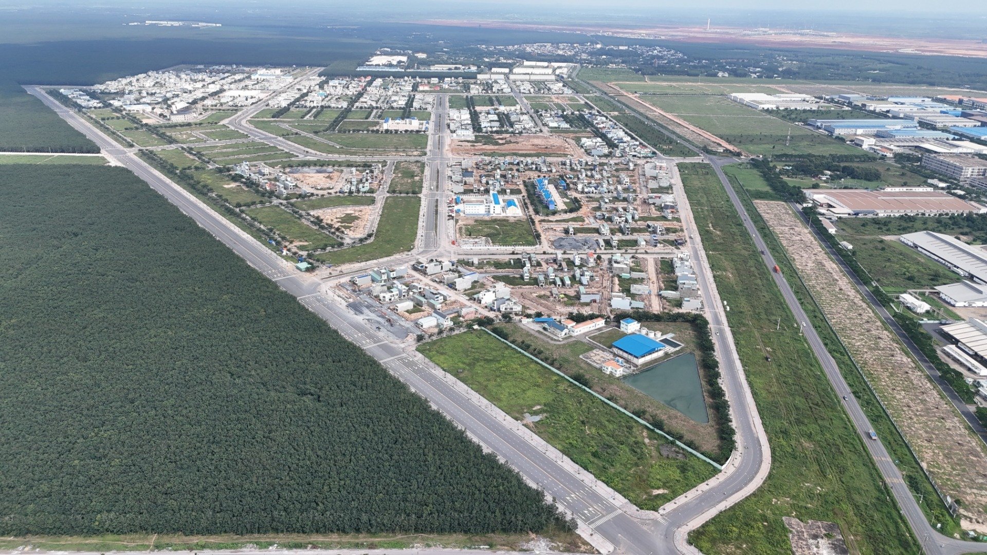 dat-o-tai-dinh-cu-duoc-mien-tien-su-dung-dat