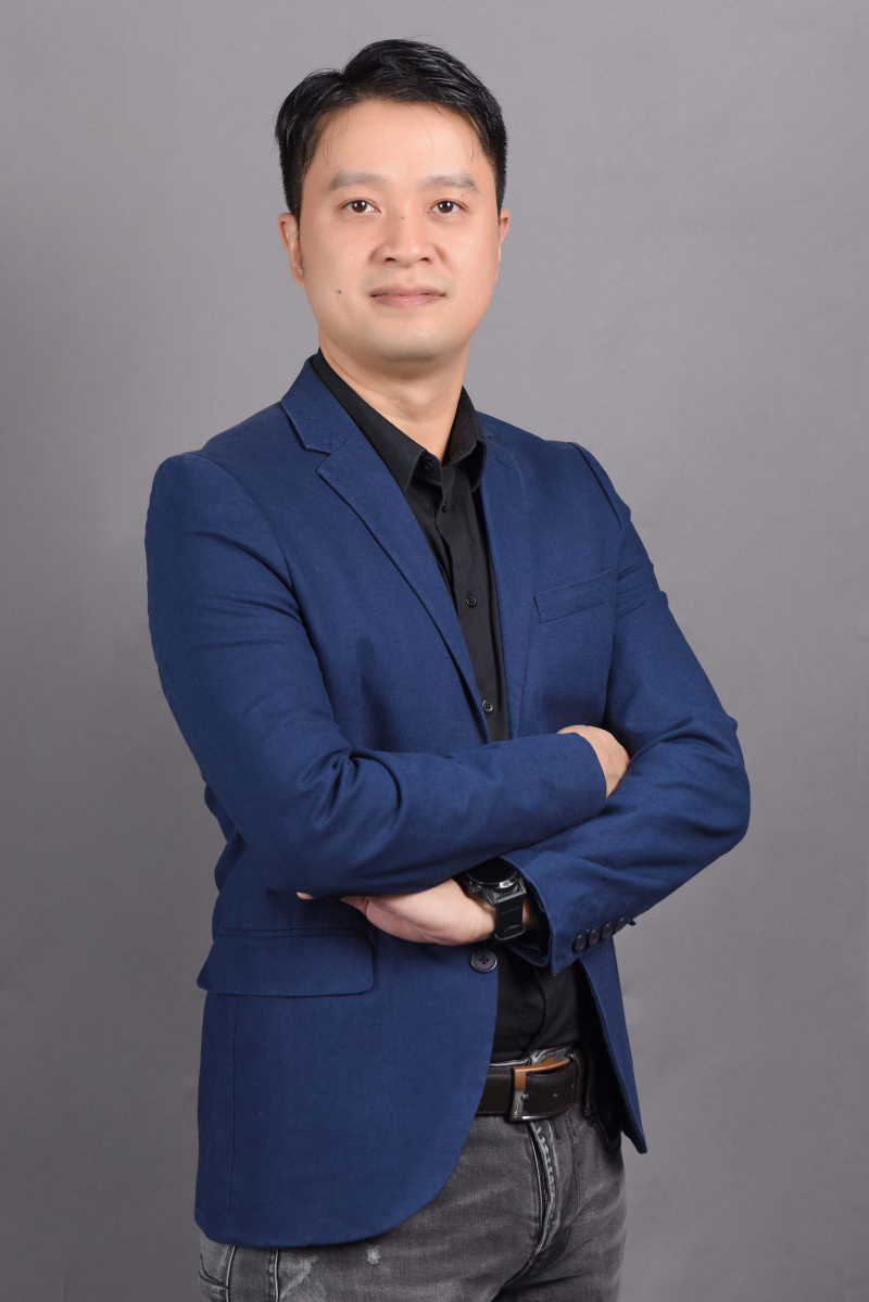 Ông Vũ Thanh Hùng -Tổng Giám đốc Công ty Cổ phần iPOS.vn (1).jpg