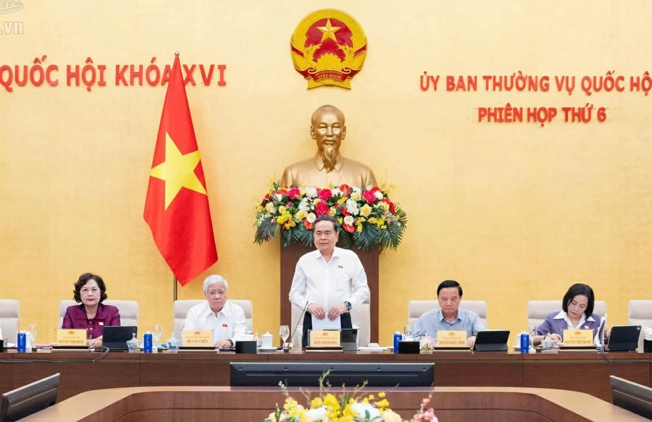 uy-ban-thuong-vu-quoc-hoi-khai-mac-phien-hop-thu-6-quyet-dinh-40-noi-dung-quan-trong
